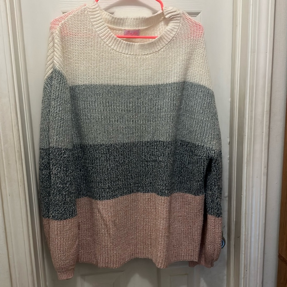 Pink lily sweater size large